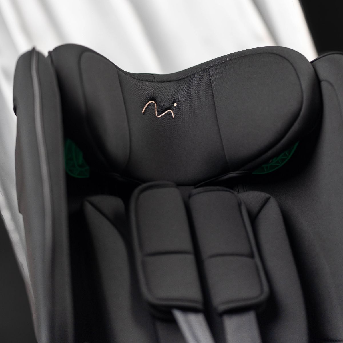 ママさま専用【新品＆使用済みセット】アミュレットガードル Mサイズ SBC Mimosa Magnus v2 Foldable I-Size Car Seat | Mothercare SG